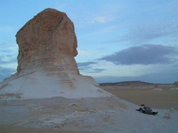 El-desierto-blanco-de-Egipto 1